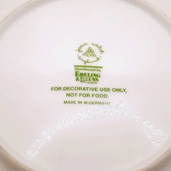 Joan Walsh Anglund Plate 1966 November Nature-Study Collectible Decorative Plate - Picture 7 of 9